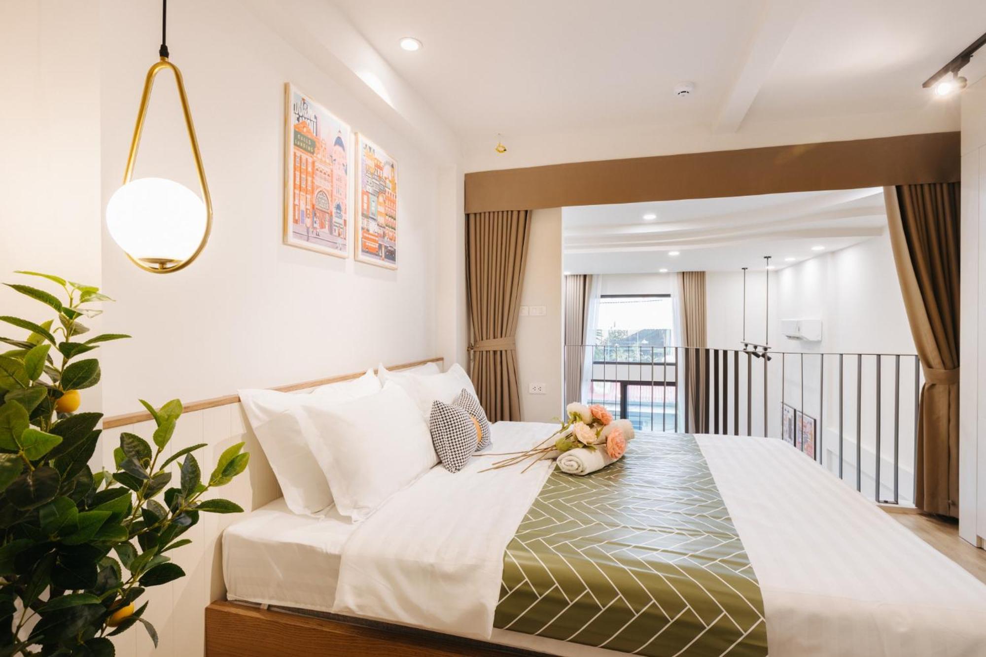 Margaery Boutique Apartment & Skyon9 Rooftop Bar Ханой Екстериор снимка