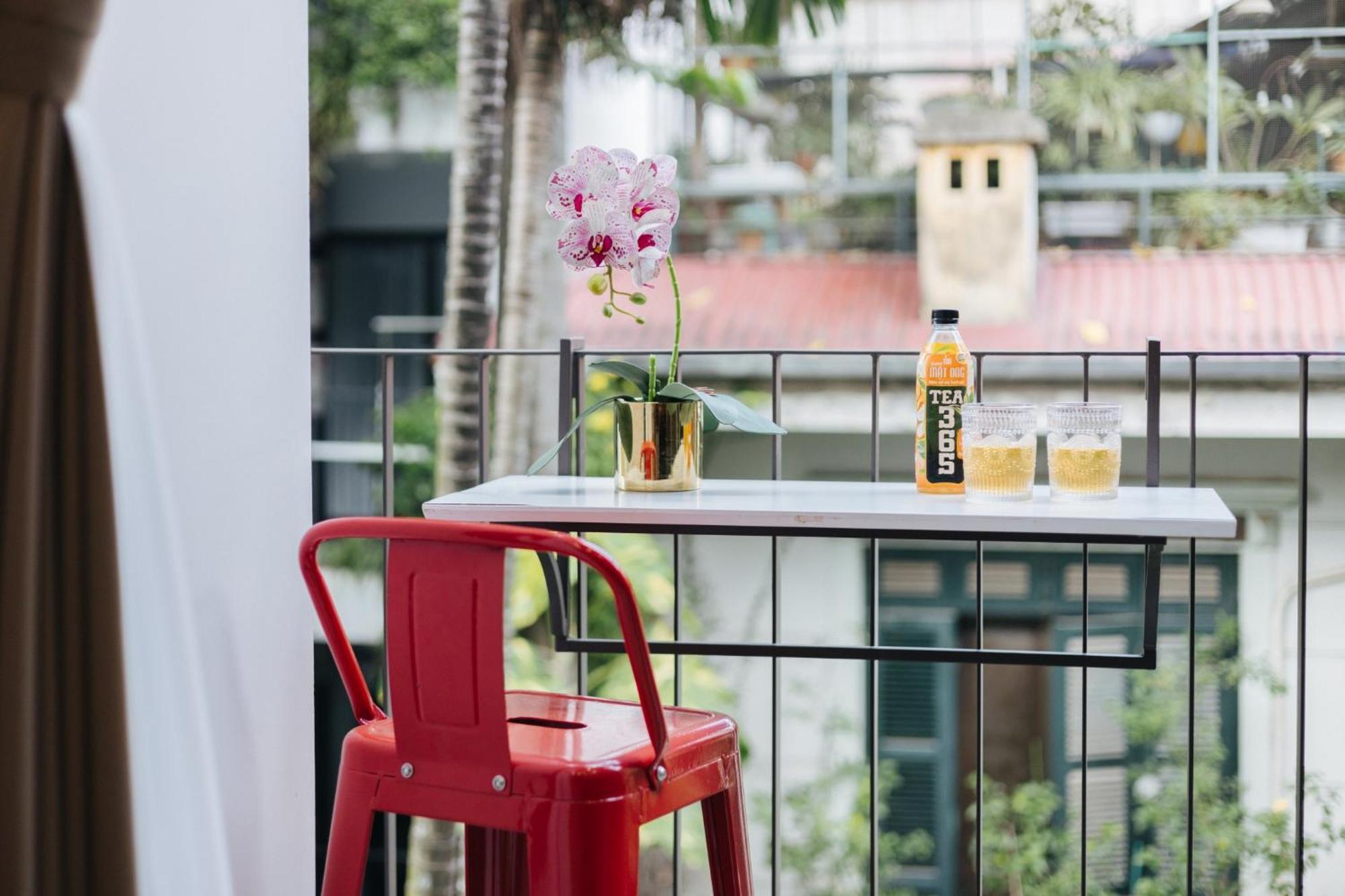 Margaery Boutique Apartment & Skyon9 Rooftop Bar Ханой Екстериор снимка