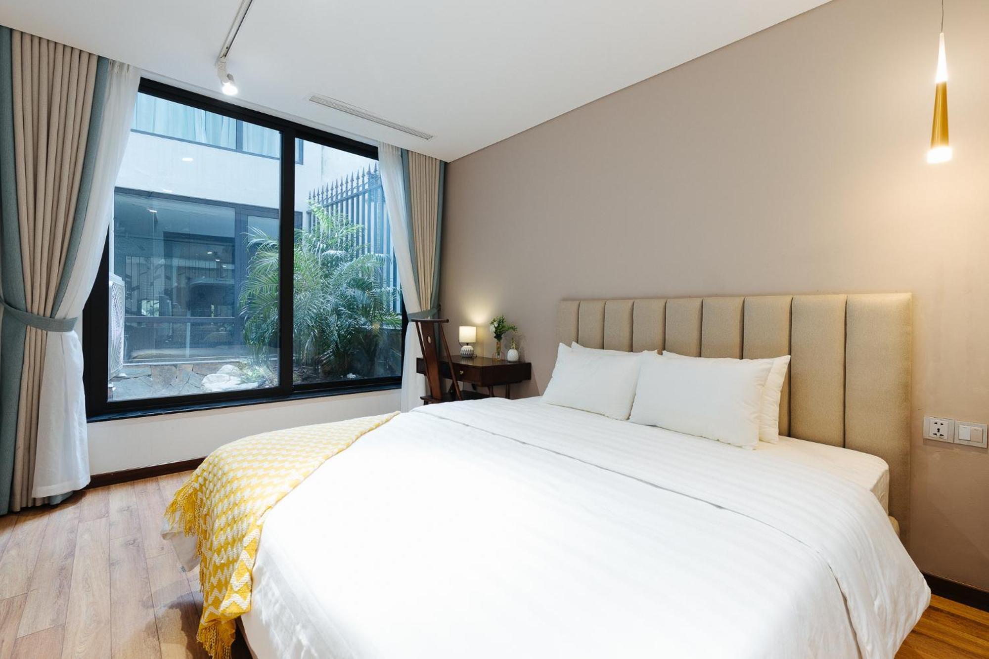 Margaery Boutique Apartment & Skyon9 Rooftop Bar Ханой Екстериор снимка